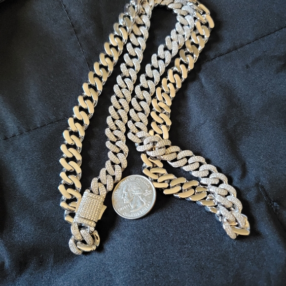 GORGEOUS CHAIN - SOLID 925 STERLING SILVER - Picture 9 of 10